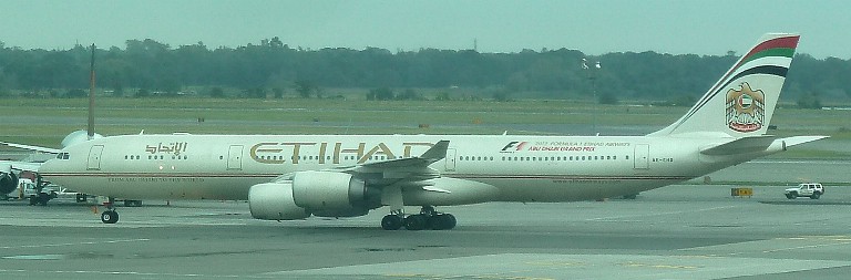 Etihad Airways Airbus A340 July 2012